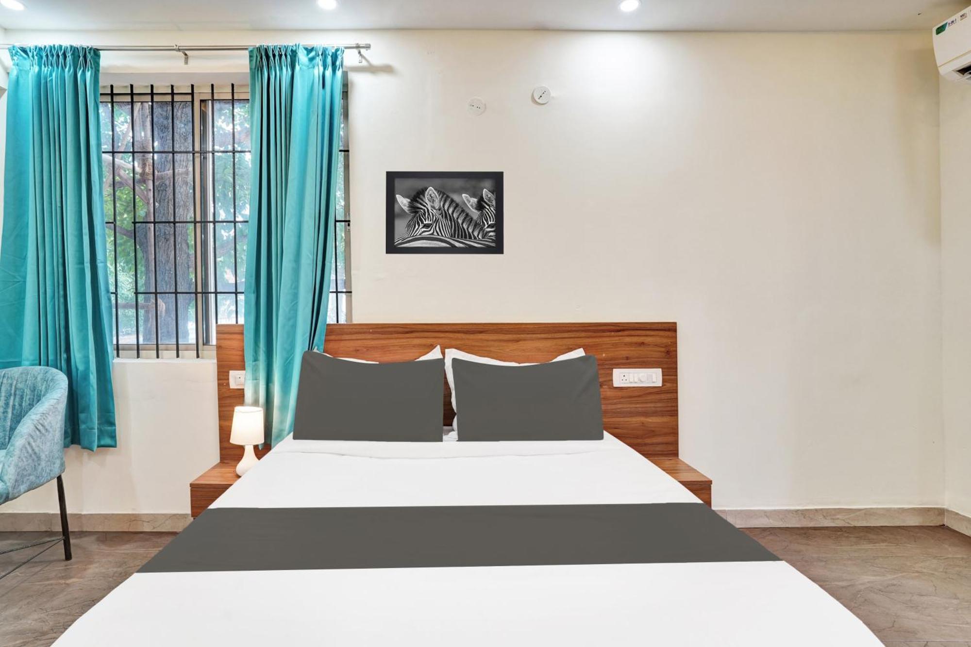Hotel O Gayathri Metro Deluxe Bangalore Eksteriør bilde